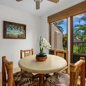  Holiday home 1br 1ba Kahala Tropical Dream, Pool, Garden View 513